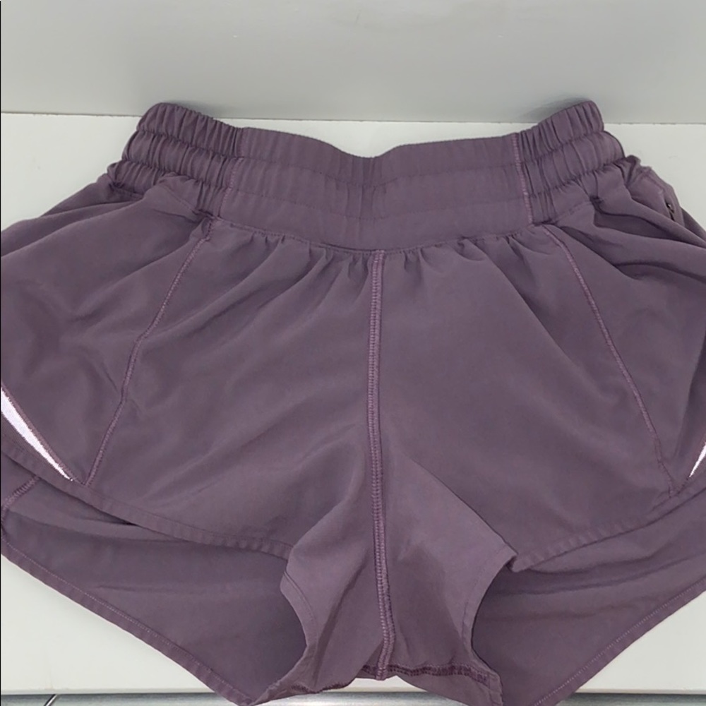 lululemon 2.5” shorts light purple gently used